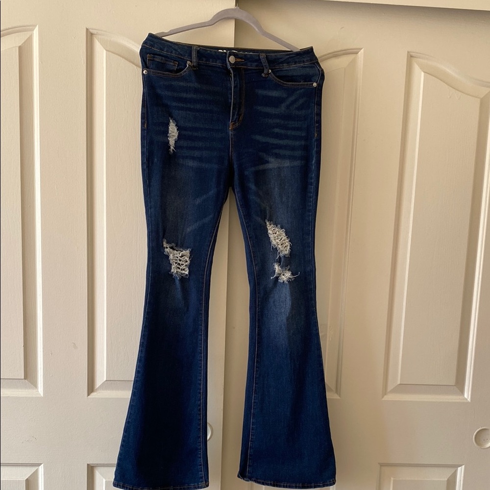 S.O.N.G Fit n Flare Stylish Blue Distressed Women's Jeans
